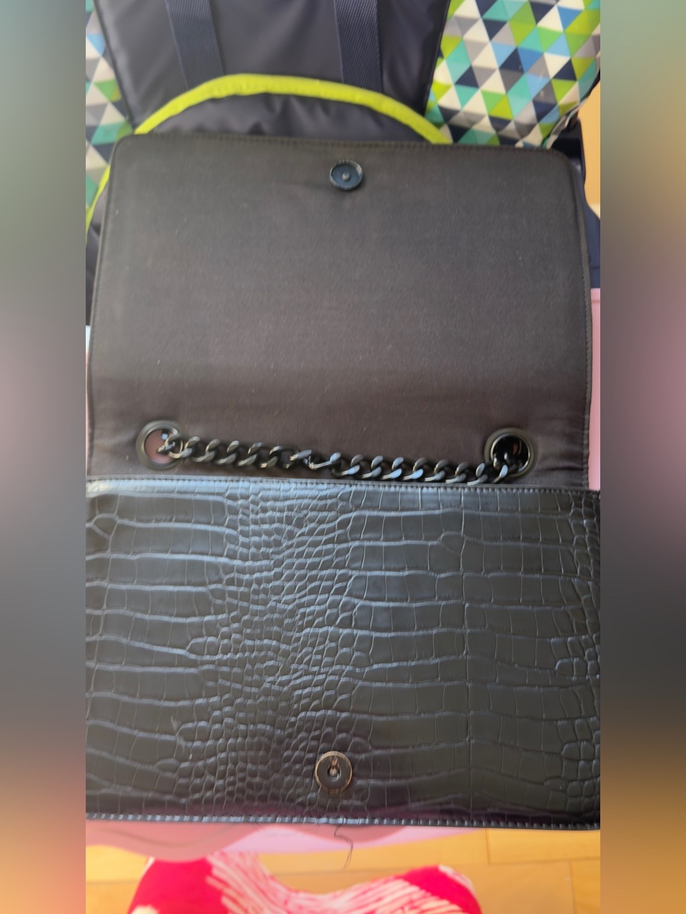 A Classy Chic Boutique Black Croc-Embossed Chain-Trim Crossbody - Picture 9 of 9